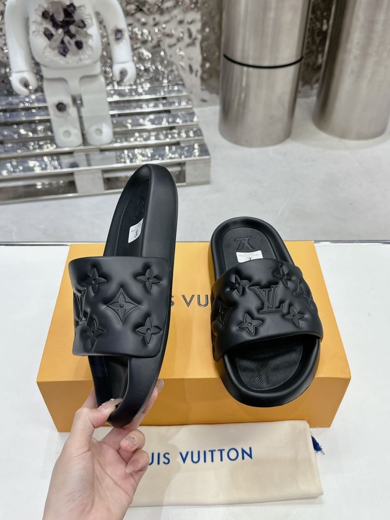 Louis Vuitton Slippers